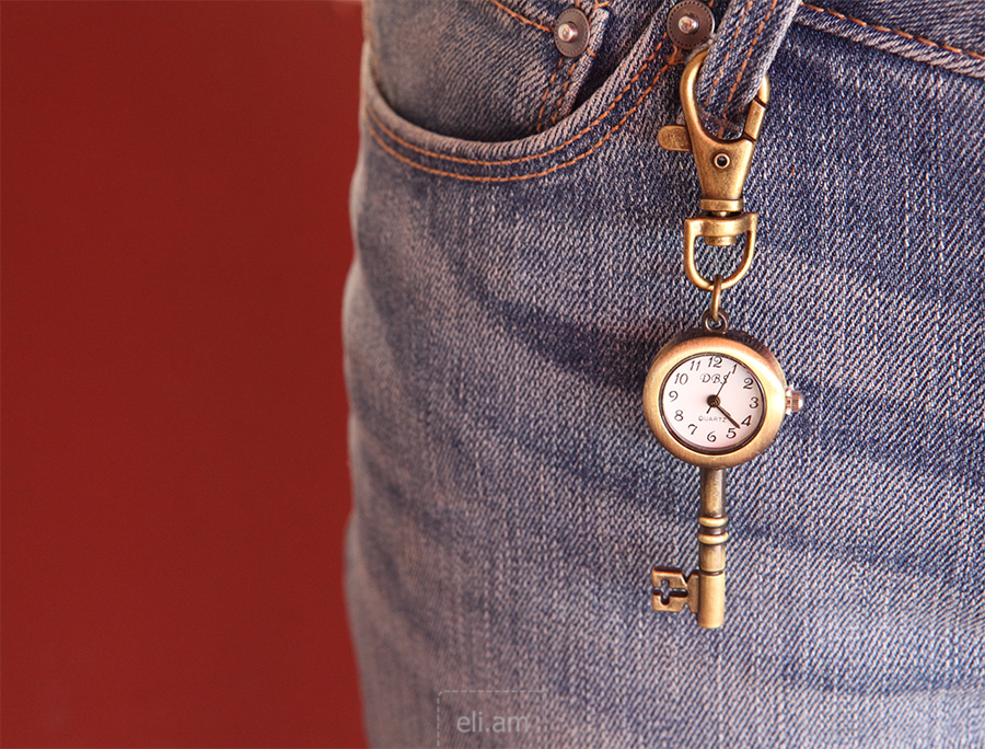 img-Ռետրո ոճի ժամացույց - Բանալի