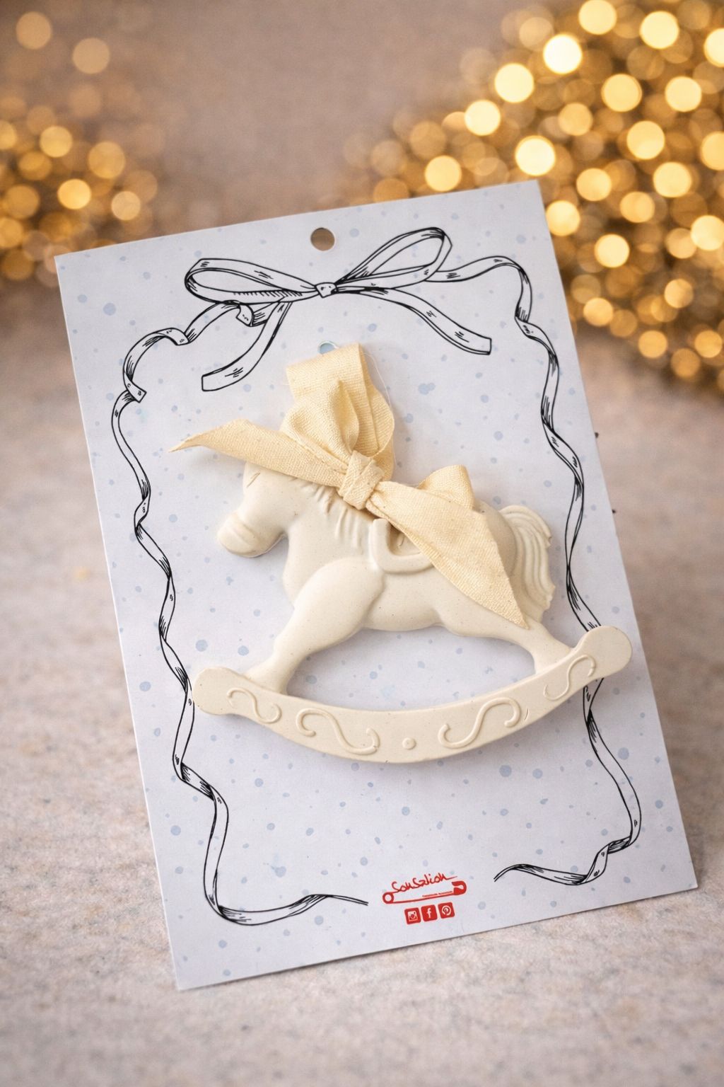 Plaster Horse - White